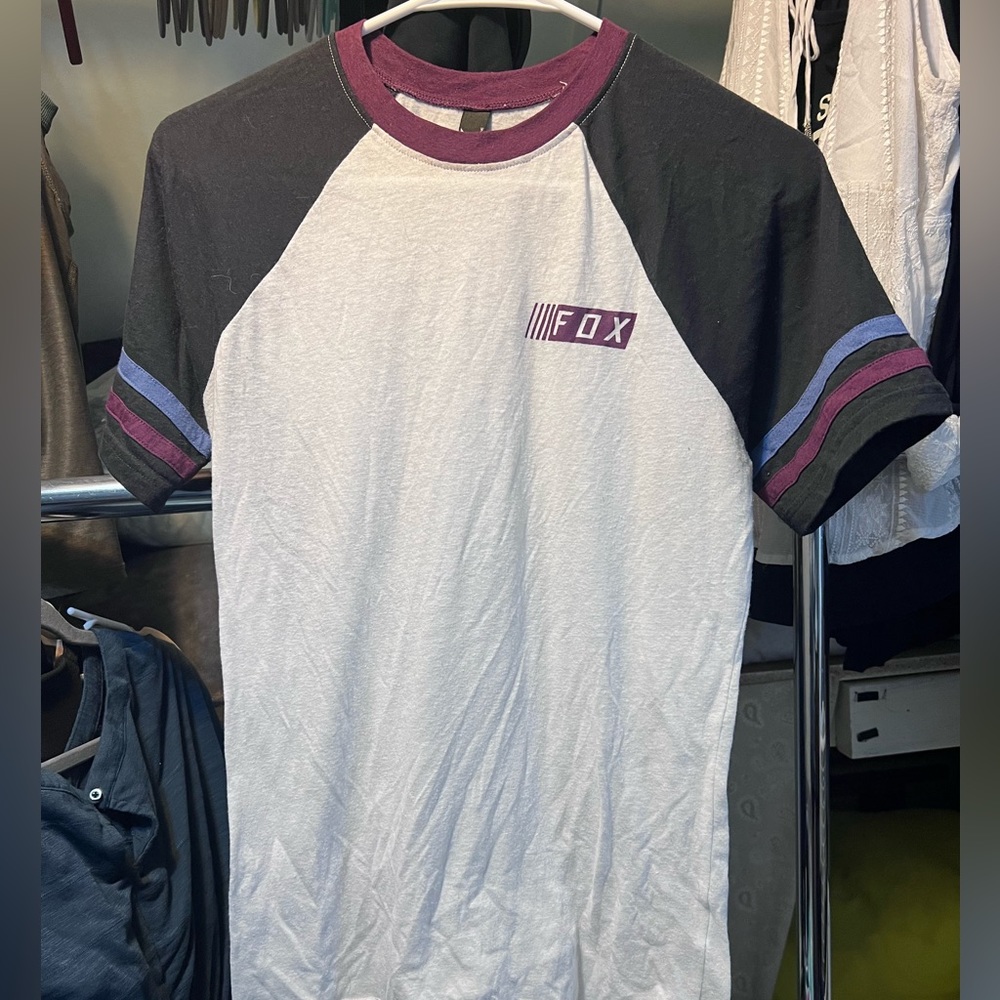 fox tee